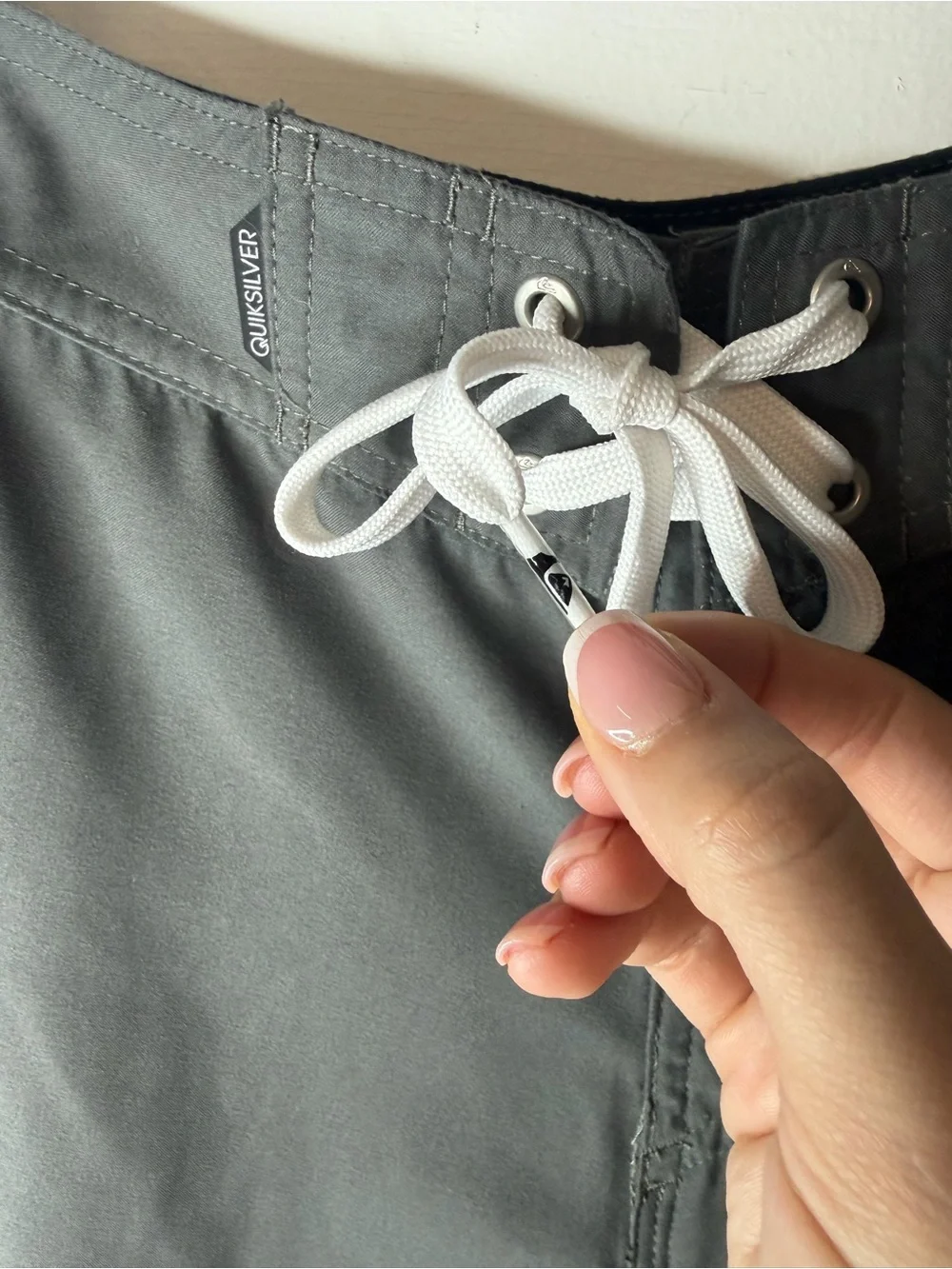 Quiksilver Board Shorts Charcoal Gray Drawstring Cargo Pocket Men's Size 38 | XL